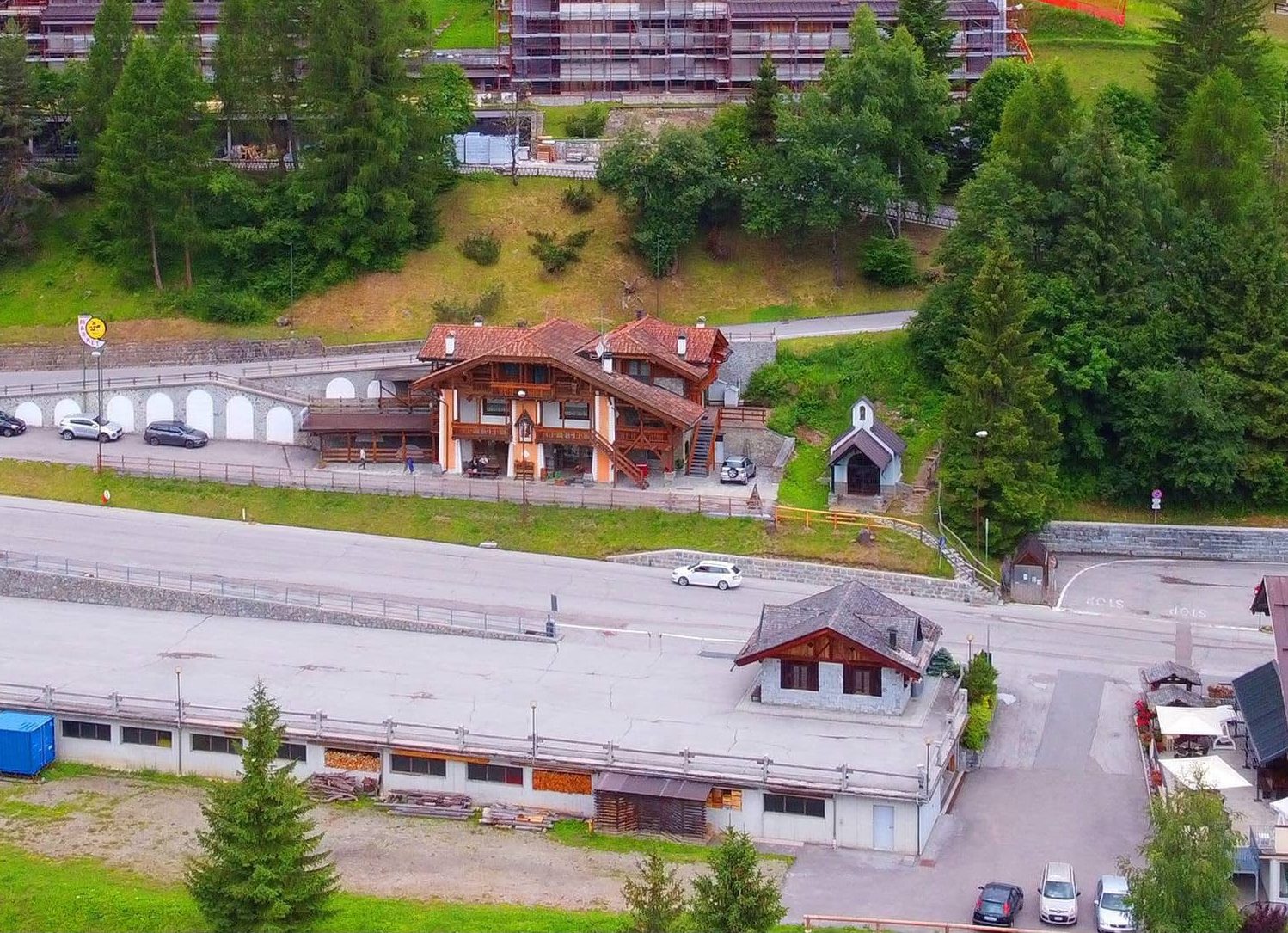 Minimarket Belvedere